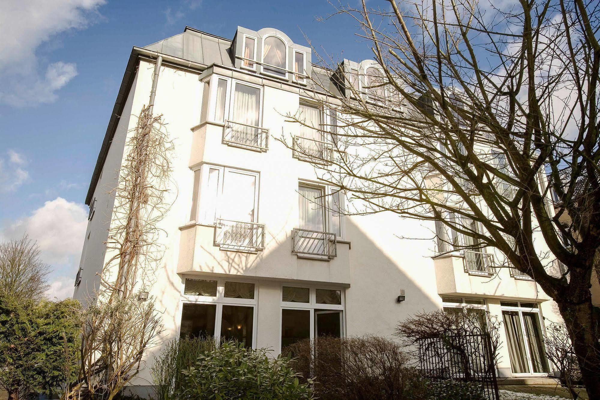 Gartenhotel Luisental Mülheim an der Ruhr Dış mekan fotoğraf